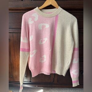 Brodie Cashmere Pink and Cream Patterned Sweater